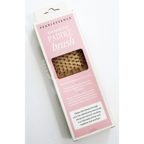 NWT Pearlessence mother of pearl bamboo paddle brush - Picture 2 of 3